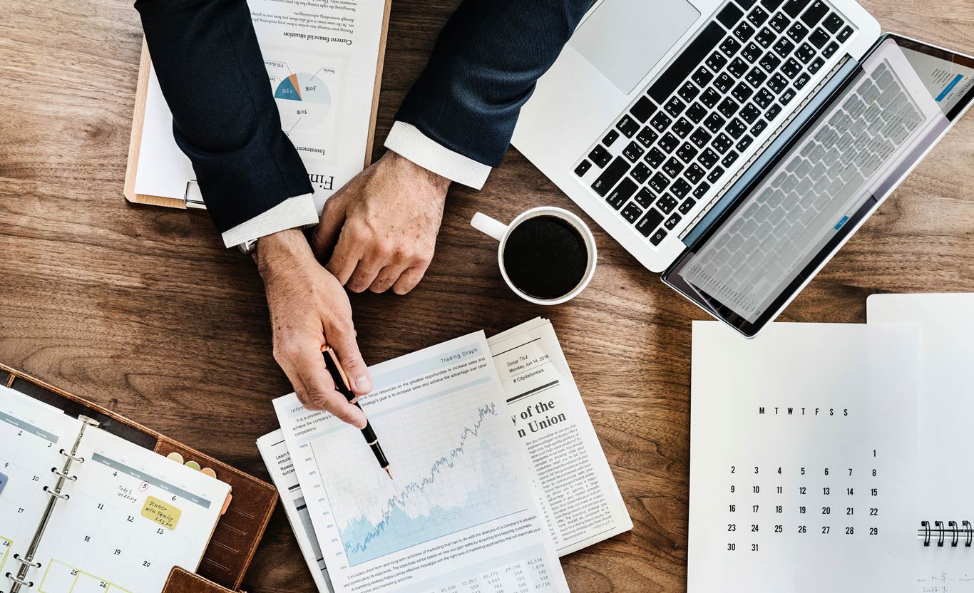 Actionable predictive analytics: overcoming the analysis paralysis